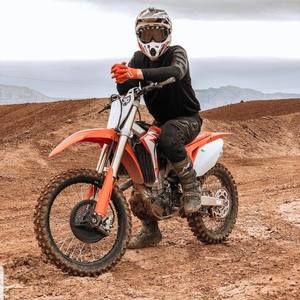 Meet your Posher, Cody